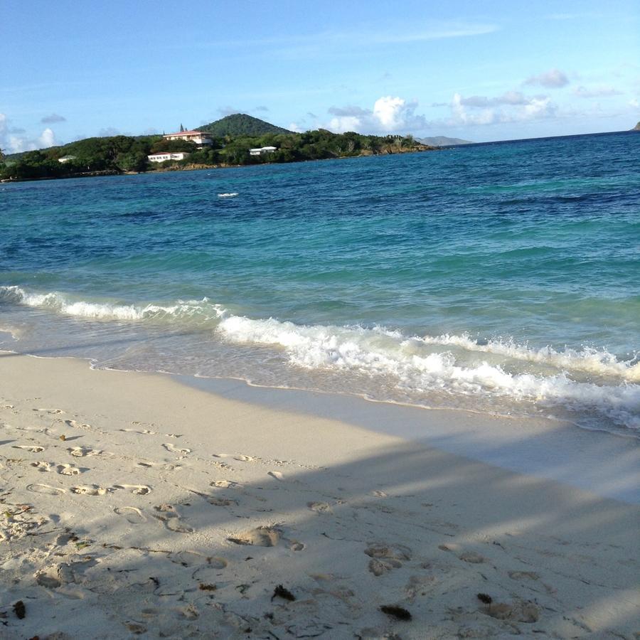 Sapphire Beach Resort East End  Exteriör bild